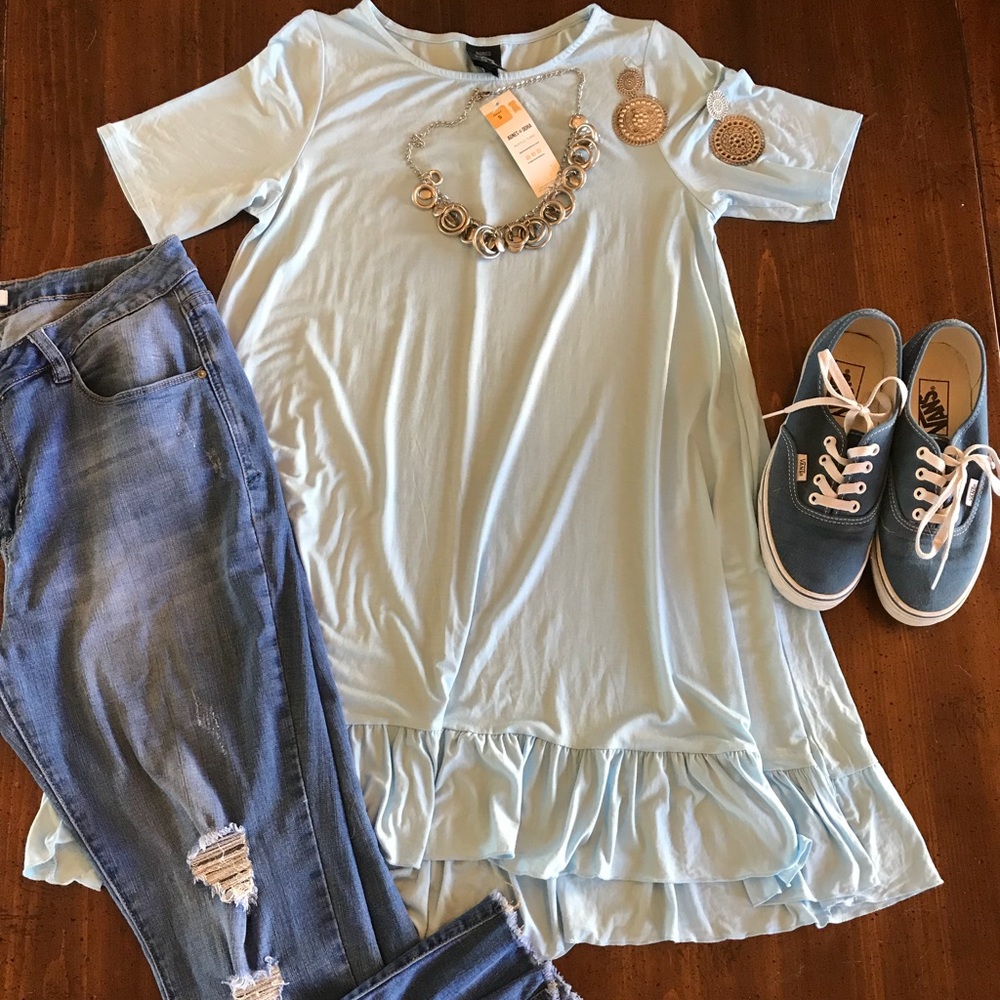 Agnes & Dora ruffle tunic